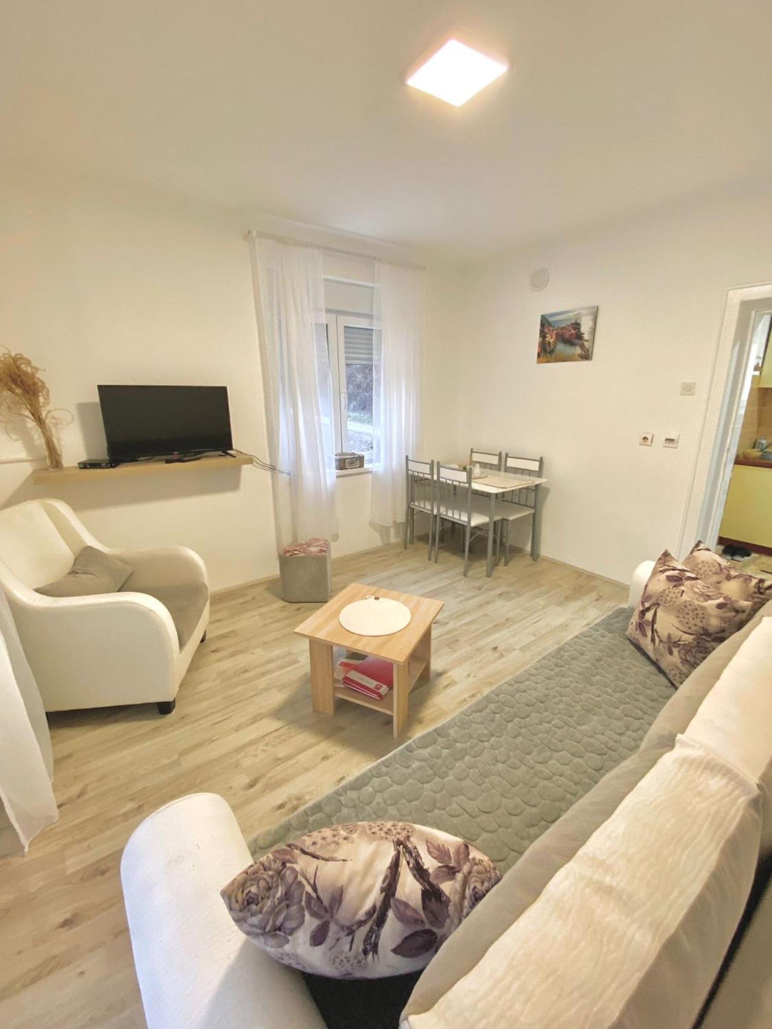 Apartman Bogdan Čačak Extérieur photo